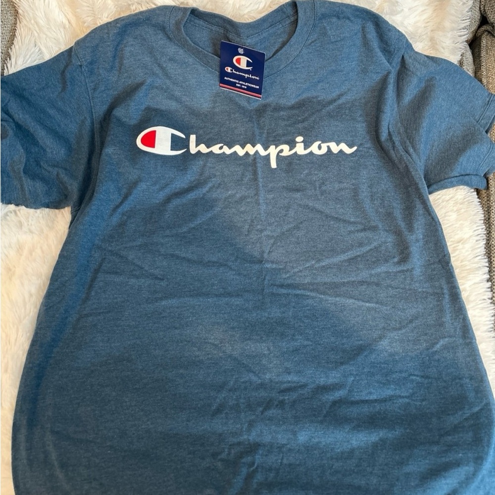 Champion Tshirt